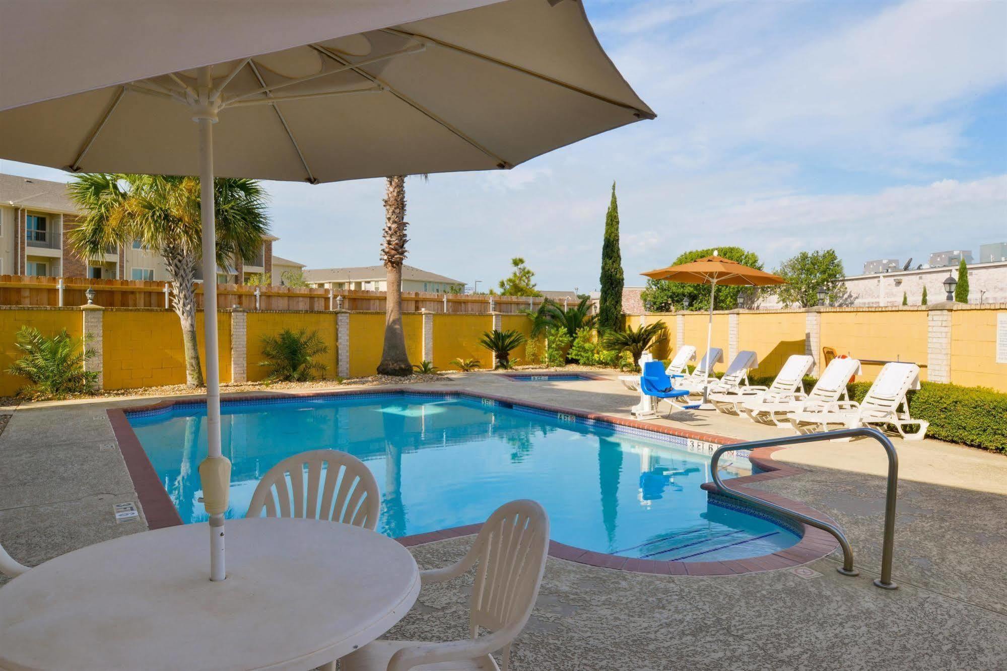 Americas Best Value Inn & Suites Waller/Prairie View Eksteriør bilde